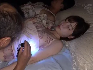 3 ngày cực sướng với em gái kana momonogi